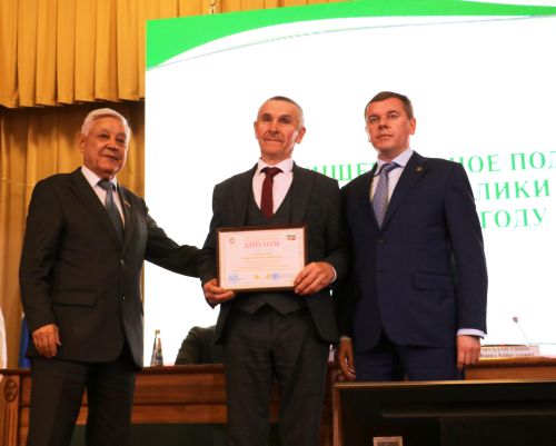 Четверо мамадышцев отмечены наградами за развитие сельского хозяйства РТ