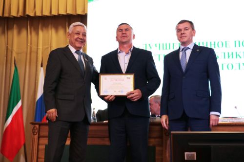 Четверо мамадышцев отмечены наградами за развитие сельского хозяйства РТ