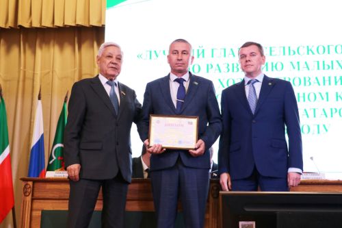 Четверо мамадышцев отмечены наградами за развитие сельского хозяйства РТ