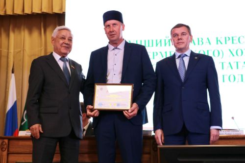 Четверо мамадышцев отмечены наградами за развитие сельского хозяйства РТ