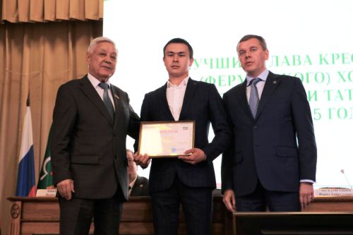 Четверо мамадышцев отмечены наградами за развитие сельского хозяйства РТ