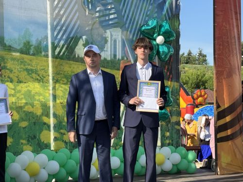 В Мамадыше чествовали лучших учащихся