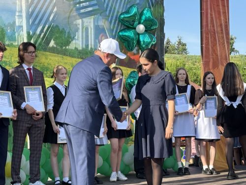 В Мамадыше чествовали лучших учащихся