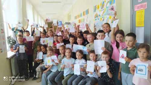 Школьники Мамадыша изучили ПДД через творчество