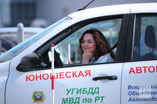 Как обучиться в автошколе бесплатно