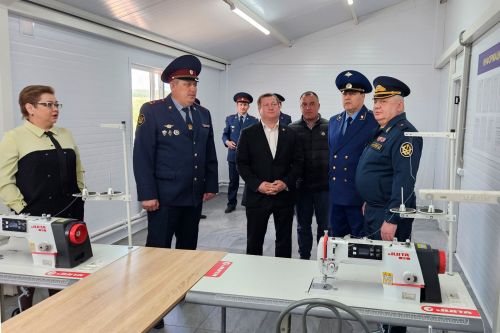 В колонии-поселении № 17 Татарстана открыли новую швейную мастерскую