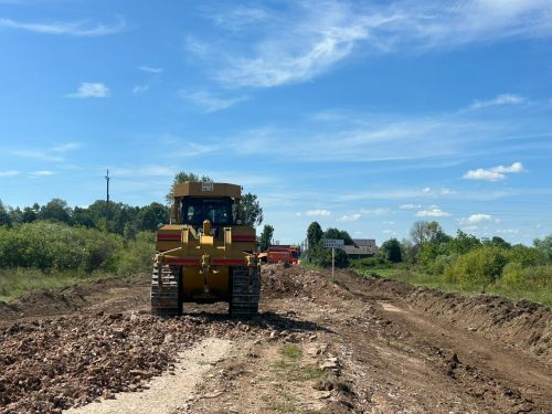 В селе Вахитово Мамадышского района начался ремонт дороги