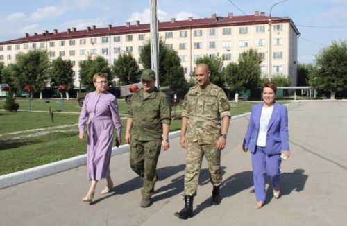 Омбудсмен Татарстана посетила призывников в Самарской области