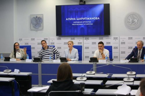 Уникальный театральный перформанс состоится на балконах мэрии Казани