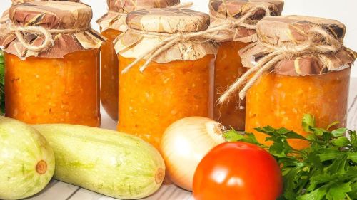 Самый простой и вкусный рецепт заготовки кабачковой икры