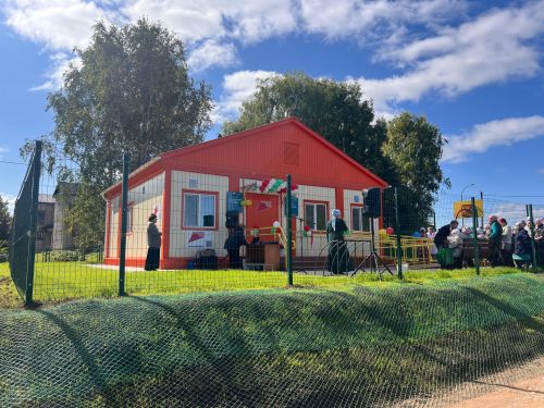 В селе Средние Кирмени открылся новый современный фельдшерско-акушерский пункт