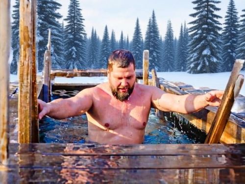 Крещение Господне: Свет Богоявления над миром