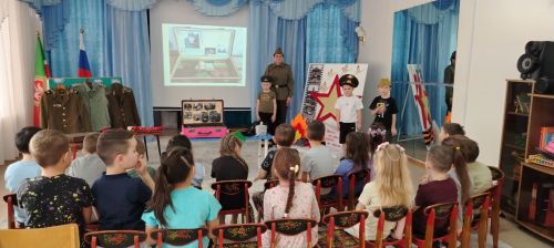 В детском саду «Лейсен» открылся мини-музей «Чемодан боевой памяти»