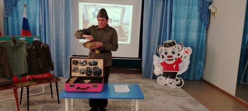 В детском саду «Лейсен» открылся мини-музей «Чемодан боевой памяти»
