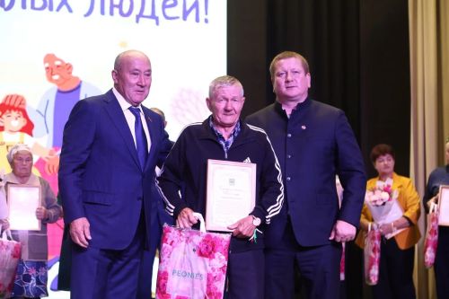 В Мамадыше чествовали старшее поколение