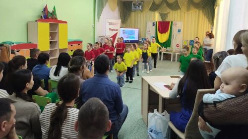 В детском саду «Милэшкэй» прошли «дорожные уроки» с папами