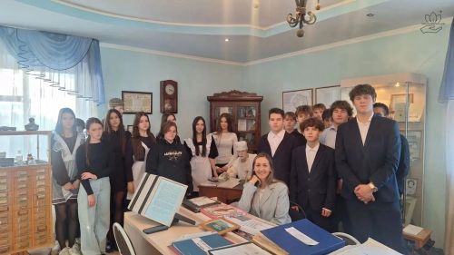 Школьники Мамадыша прикоснулись к истории земской медицины