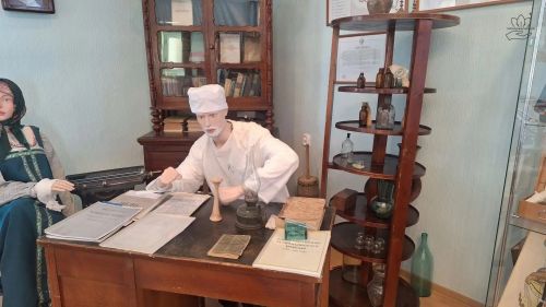 Школьники Мамадыша прикоснулись к истории земской медицины