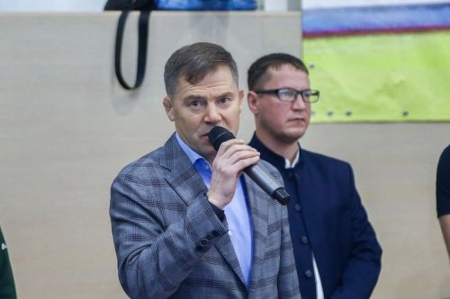 В Нижней Ошме стартовал VII межрегиональный турнир по вольной борьбе