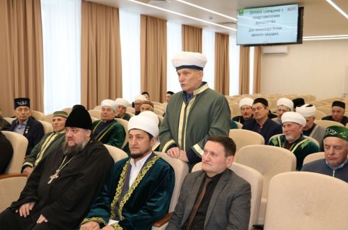 Глава Мамадышского района провел рабочую встречу с духовенством