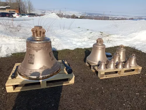 В церкви Пресвятой Богородицы Мамадышского района освятили новые колокола