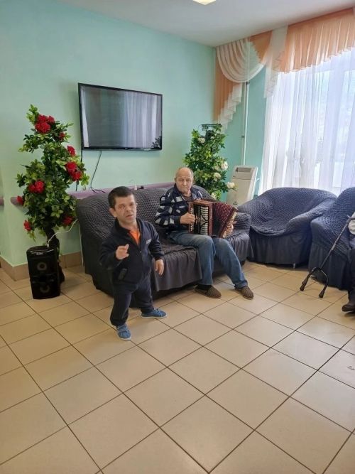 Студенты Мамадыша устроили праздник для жителей дома-интерната