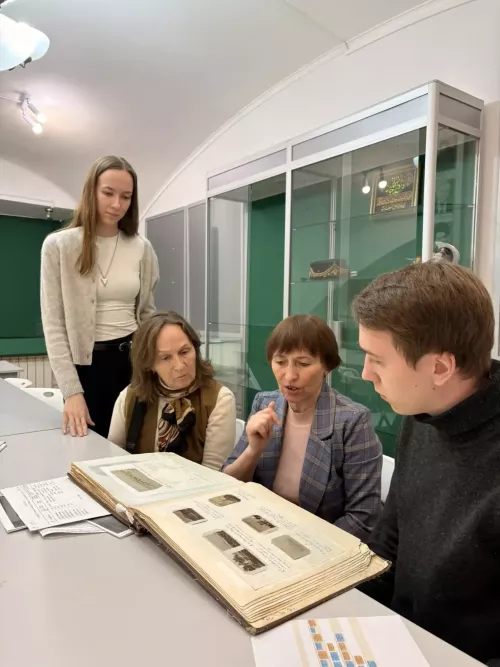 В Мамадыш из Санкт-Петербурга приехали потомки купца Александра Неклепаева
