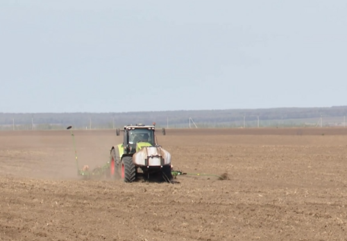 Посевная-2026: в Мамадышском районе стартовал сев яровых культур