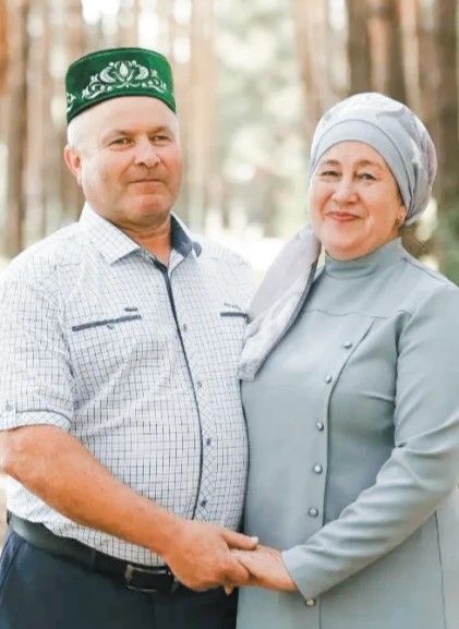 Для них семья – родник жизни