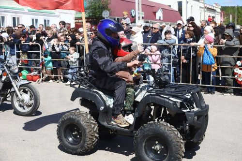 В Мамадыше прошёл парад Подбеды