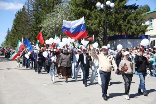 В Мамадыше прошёл парад Подбеды