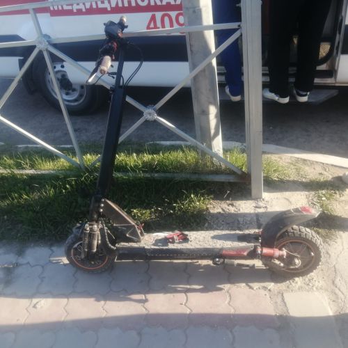 В Мамадыше водитель автомобиля сбил ребенка на электросамокате