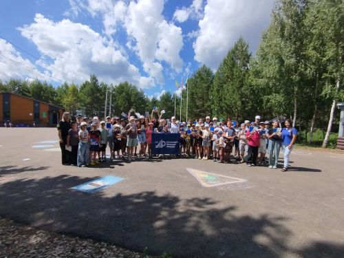 В Мамадыше прошёл конкурс рисунков на асфальте по ПДД