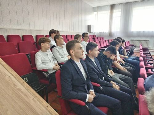 В Мамадыше вручили сертификаты выпускникам первого энергокласса
