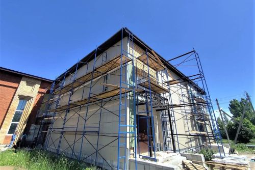 В Красной Горке капитальный ремонт ДК перешагнул 43-процентный рубеж