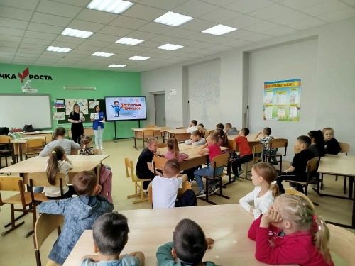 В Мамадыше автоинспекторы провели для детей «Дорожную Азбуку»