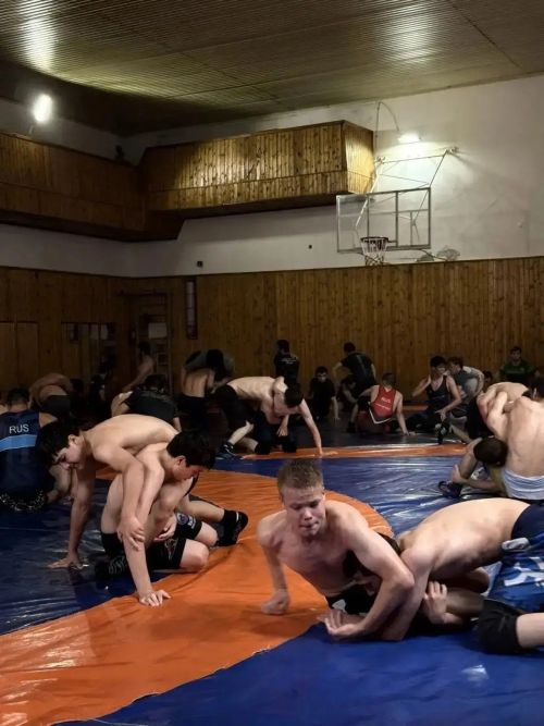 Мамадышские борцы проходят интенсивные сборы в Дагестане