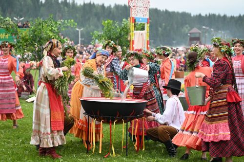 В селе Зюри Мамадышского района проходит фестиваль кряшенской культуры Питрау