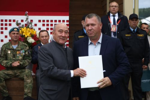 Государственные и ведомственные награды вручили на «Питрау-2026»