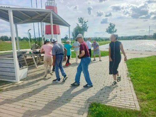 Центр «Забота» организовал для подопечных парковый ретрит
