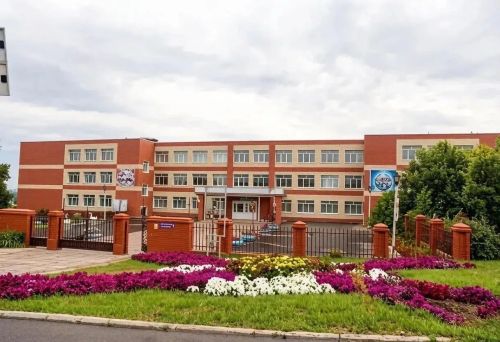 60 школьников заработали первые деньги на каникулах в Мамадыше