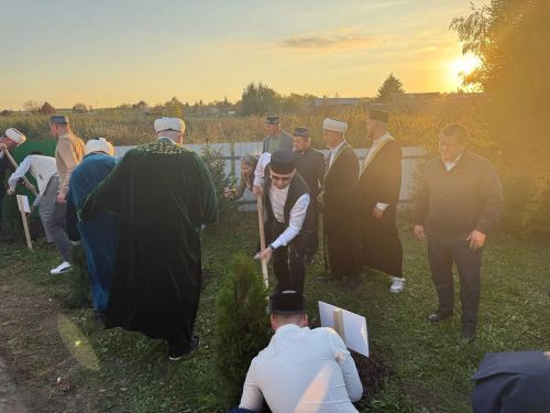 В Мамадышском районе открылись обновленная мечеть и новое здание медресе