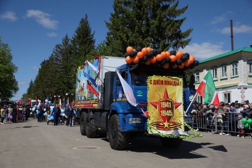 В Мамадыше прошел Парад Победы