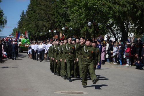В Мамадыше прошел Парад Победы
