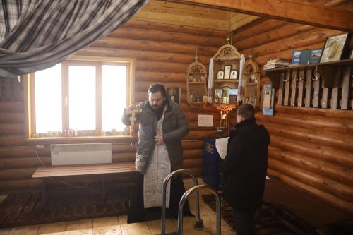В Мамадыше отмечают православный праздник - Крещение Господне: фоторепортаж