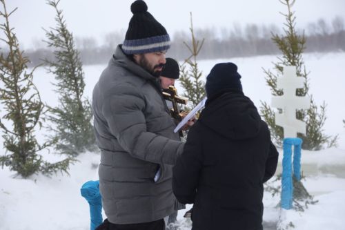 В Мамадыше отмечают православный праздник - Крещение Господне: фоторепортаж