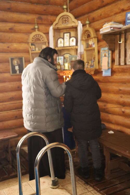 В Мамадыше отмечают православный праздник - Крещение Господне: фоторепортаж