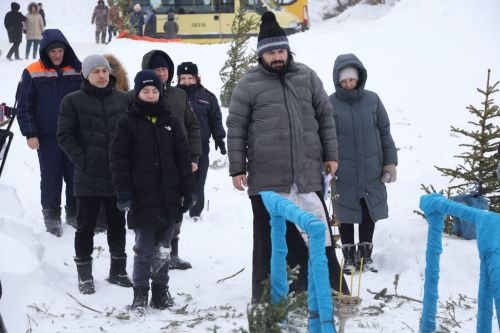 В Мамадыше отмечают православный праздник - Крещение Господне: фоторепортаж