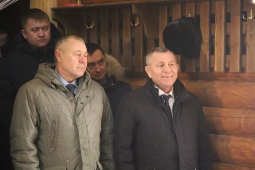 В Мамадыше отмечают православный праздник - Крещение Господне: фоторепортаж