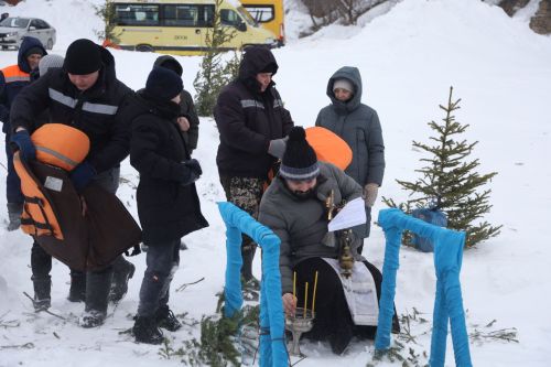 В Мамадыше отмечают православный праздник - Крещение Господне: фоторепортаж